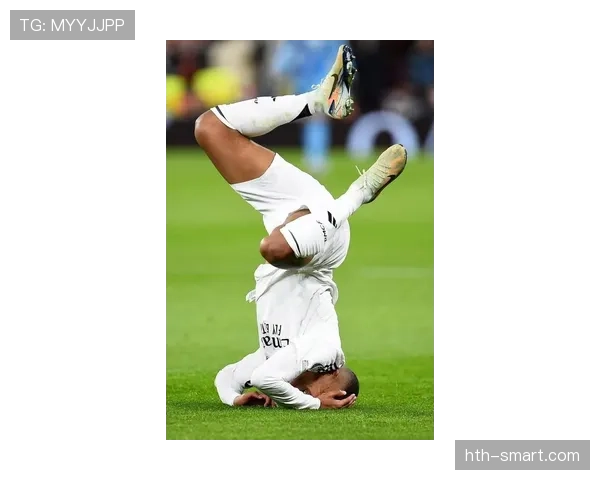 姆巴佩展现惊人无球冲刺能力，助力球队攻防两端