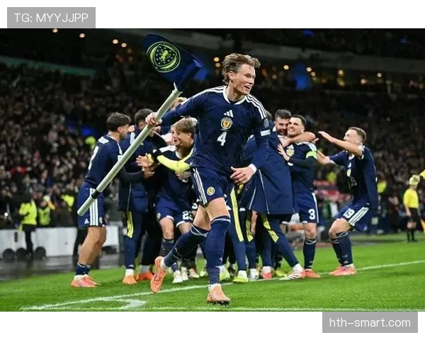 麦克托米奈闪耀国际赛场，助苏格兰队顺利晋级