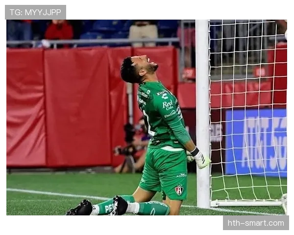 门将犯规判罚标准全解析，哪些动作才算违规？